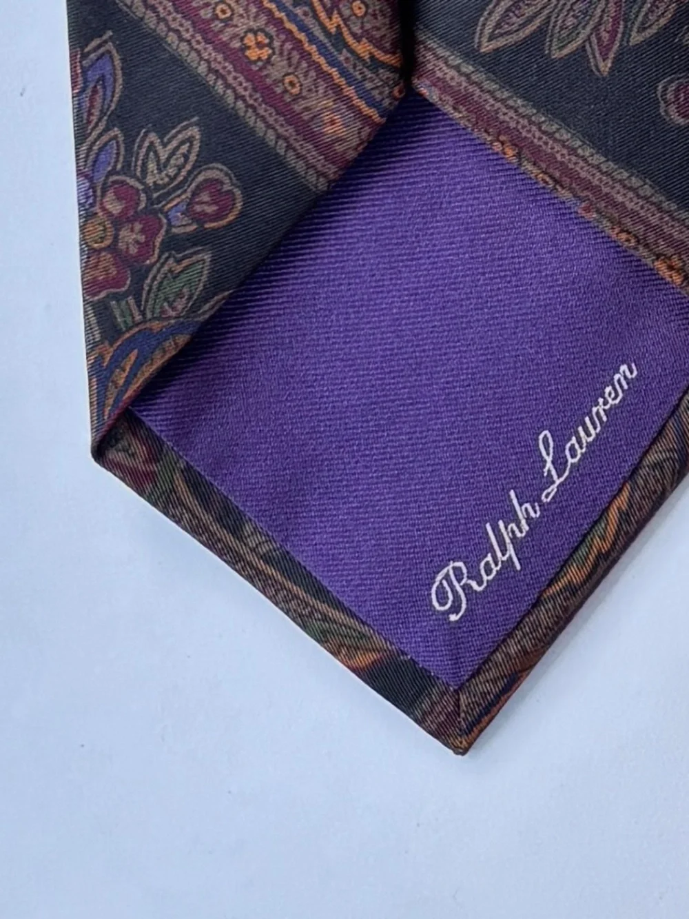 Ralph Lauren Purple Label luxurious tie